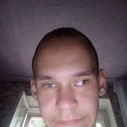 Максим, 18 лет, Астрахань Максим, 18 лет, Астрахань