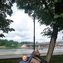 �������, ������� ��������, 52 ����