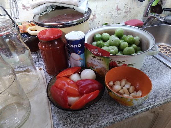Ну кабачки и крыжовник ещё есть. С остальным потихоньку расправляюсь))))) побеждаю))))) благо ... - 3