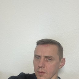 ���� Robert, ������, 49 ��� - ��������� 10 ������� 2023