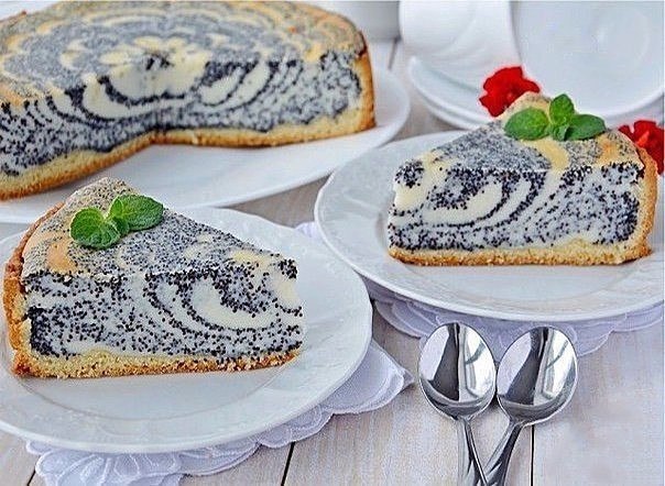 Пирог с творогом и маком.Ингредиенты:Тесто:Сливочное масло — 100 гСахар — 50 гЯйца — 1 ...