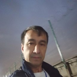 Sardor, 41, -