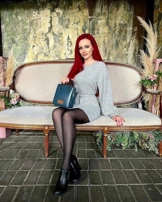 Марина Добровольская - красноволосая блогерша - тиктокерша, которая доводит до бешенства женщин. А ... - 4