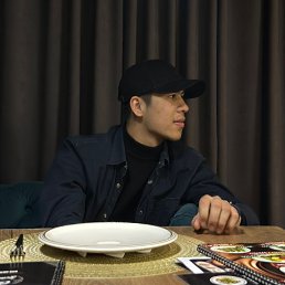 Jaloliddin, 25, 