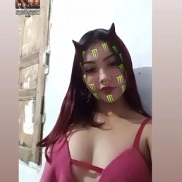 Nina, 20, 