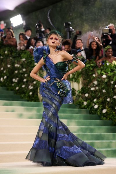   Met Gala 2024.  :  ,    2024 , ... - 3