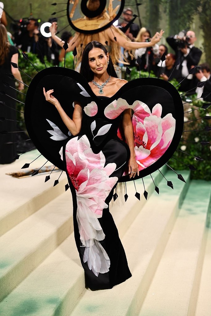       #metgala - 4