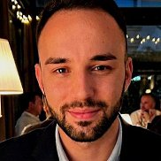 ���������, 37 ���, �����-��������