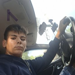 Mihai, 17, 