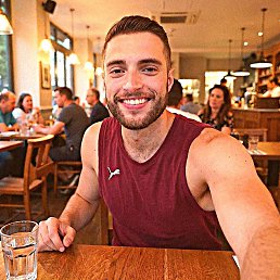 ������, 33 ����, ������������