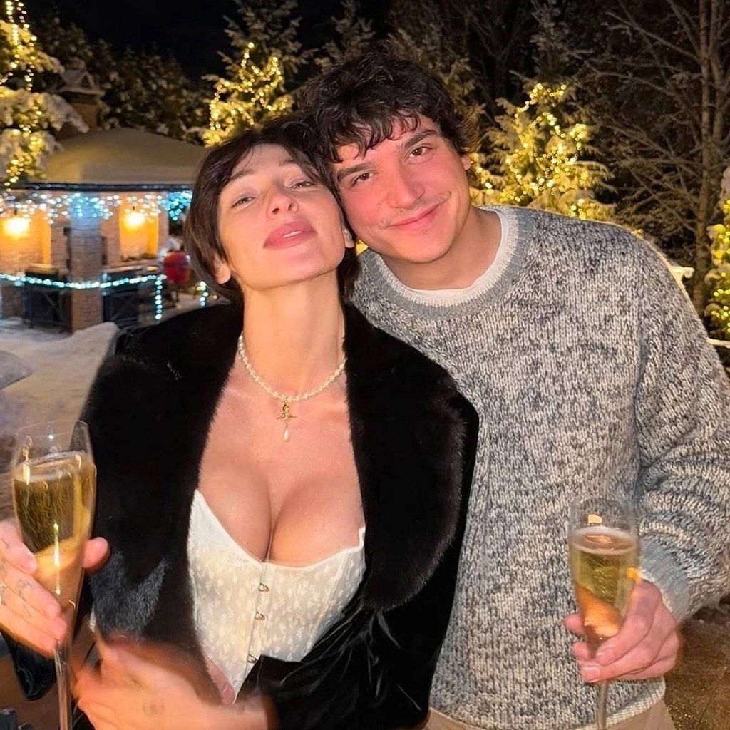 Ивлееву подозревают в браке ПО РАСЧЕТУ ради обеления репутации. В сети появился слух, что блогерша ...