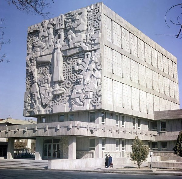 Ашхабад. Дом политпросвещения и.партархива, Туркменская ССР, 1975 г.