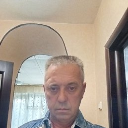 ������, 53 ����, ���������