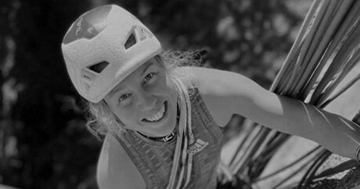    :  ,         ... - 3