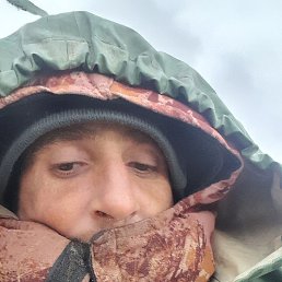 ����, �����������, 33 ����