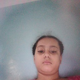 ROMAISA, 23, 