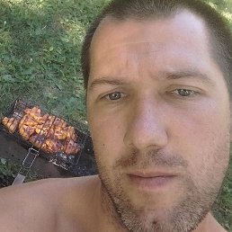 ����, ����, 33 ����