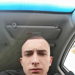 Maks, 20, 
