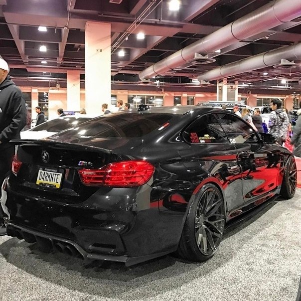 BMW F82 M4. BMW - 2