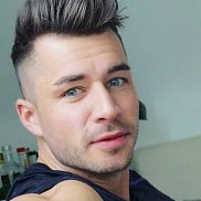 Leon, 42 ����, �����