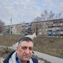 ��������, 53 ����, ������������