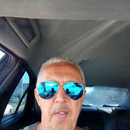 albert, 50, 