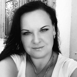 Olga, 46, 