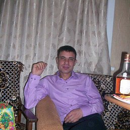 Ruslan, 33 , -