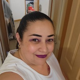 Juanita, 49, 