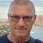 Petr, 61 ,  