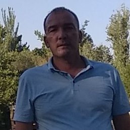 Araz, 43, 