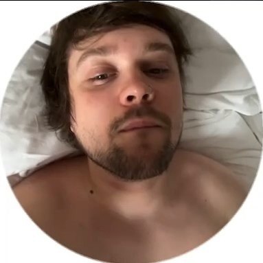 Бывшая девушка Марка GUACAMOLEMOLLY слила его интимное видео в сеть. После их расставания, Марк ...