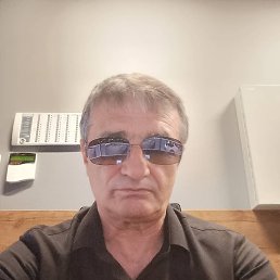 ���� ����, �����-���������, 52 ���� - ��������� 14 ���� 2025