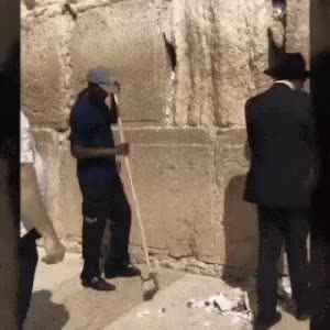 GIF Preview